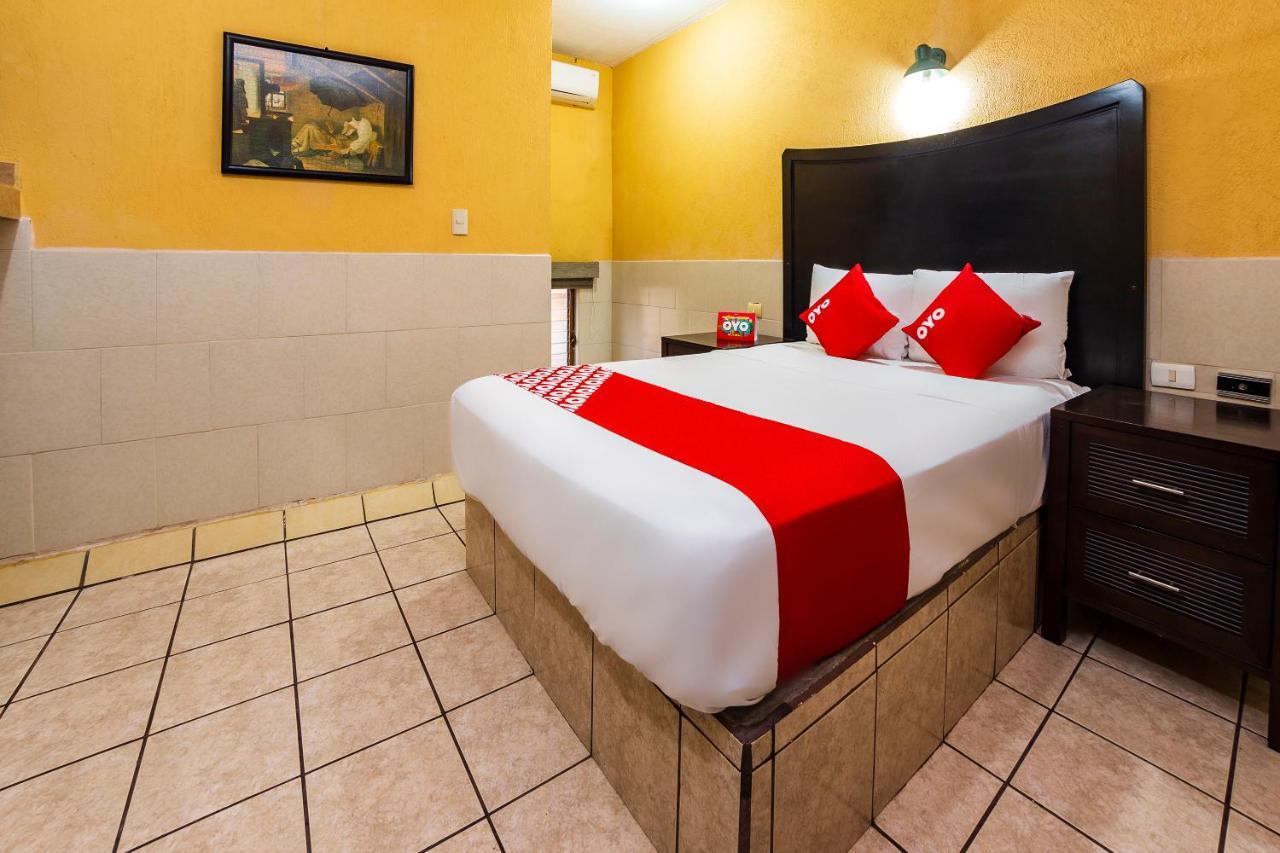 לוס מוצ'יס Hotel San Marcos מראה חיצוני תמונה