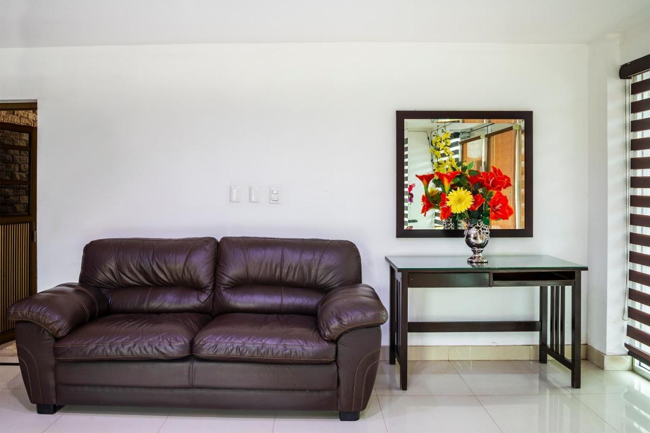 לוס מוצ'יס Hotel San Marcos מראה חיצוני תמונה