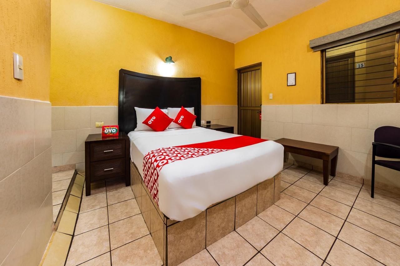 לוס מוצ'יס Hotel San Marcos מראה חיצוני תמונה