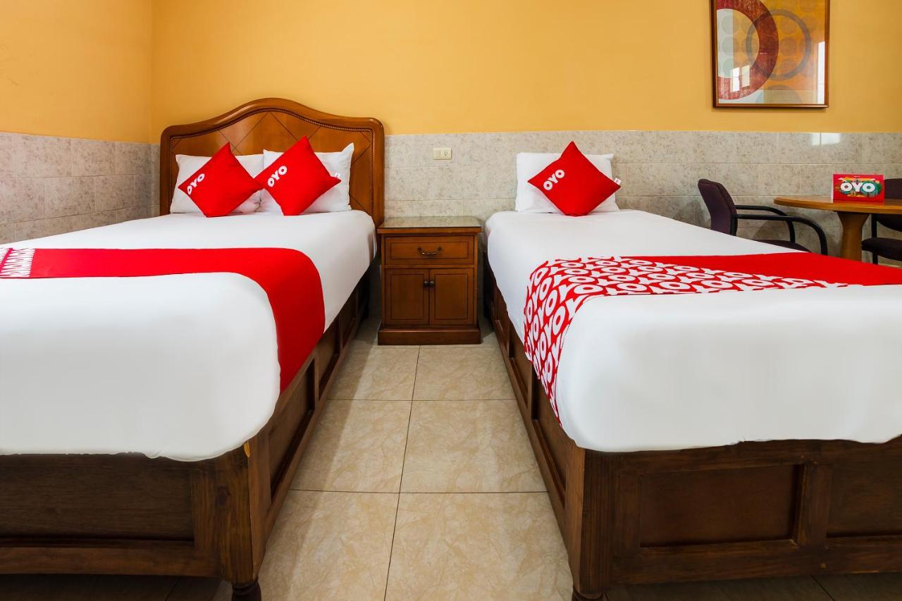 לוס מוצ'יס Hotel San Marcos מראה חיצוני תמונה